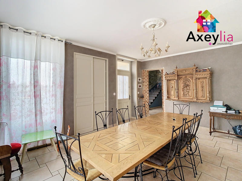 Maison - 157 m² - 6 pièces