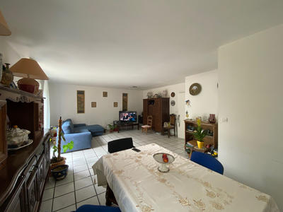 Maison - 122 m² - 5 pièces