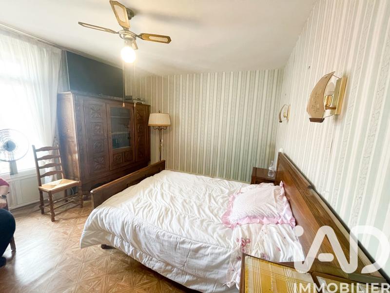 Maison - 93 m² - 5 pièces