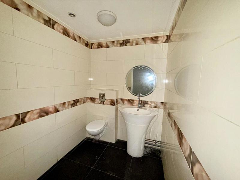 Immeuble - 250 m² - 10 pièces