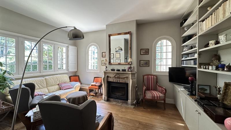 Maison - 192 m² - 8 pièces