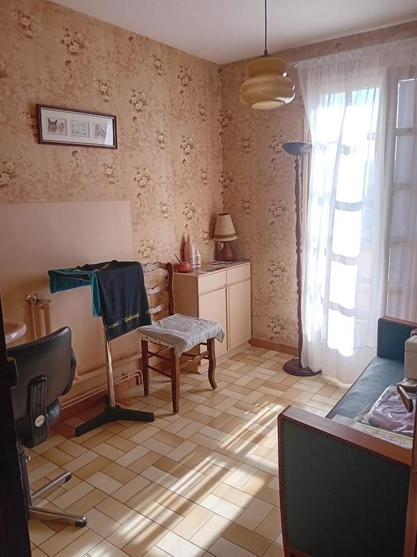 Maison - 211 m² - 6 pièces