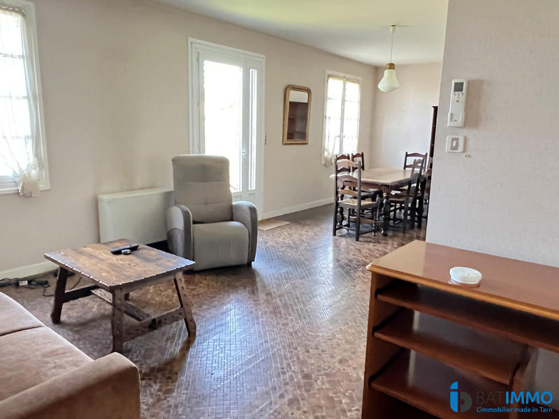 Maison - 96 m² - 5 pièces