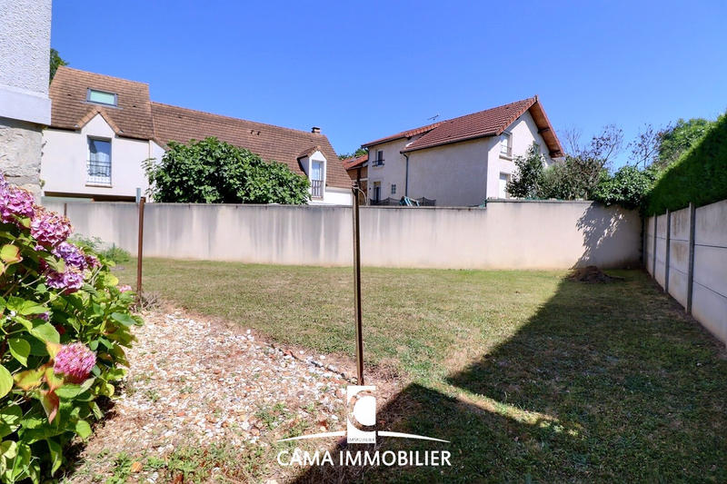 Maison - 74 m² - 5 pièces