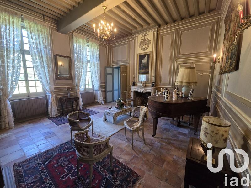 Château - 650 m² - 20 pièces