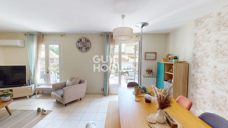 Maison - 90 m² - 4 pièces