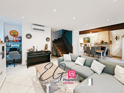 Maison - 135 m² - 7 pièces