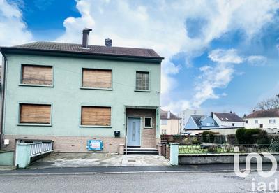 Maison - 188 m² - 8 pièces