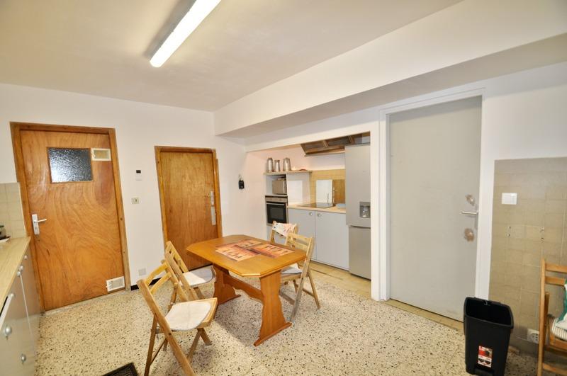 Maison en pierre - 300 m² - 12 pièces