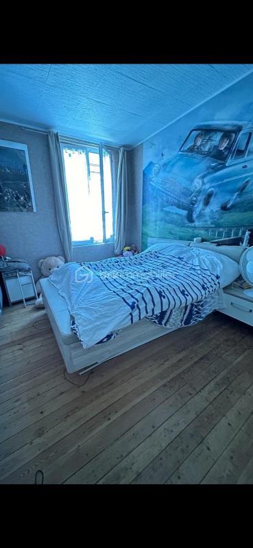 Immeuble - 140 m² - 7 pièces