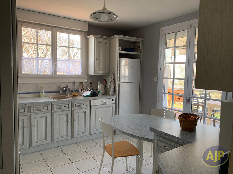 Maison - 120 m² - 6 pièces