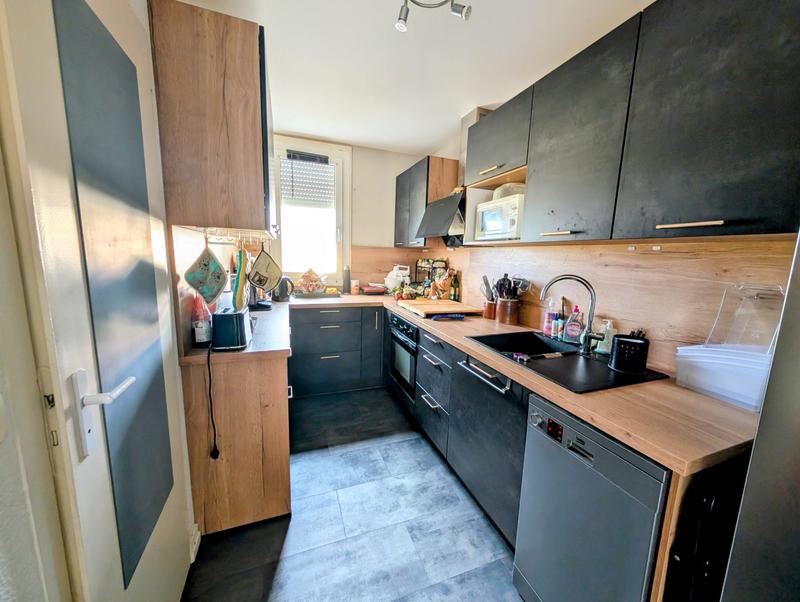 Appartement - 86 m² - 5 pièces