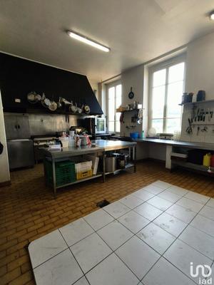 Local commercial - 200 m²