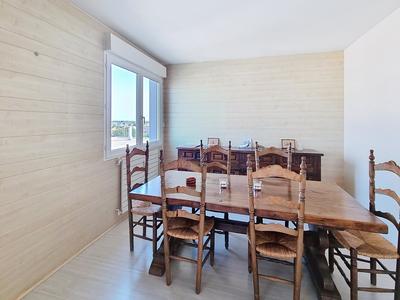 Appartement - 82 m² - 4 pièces