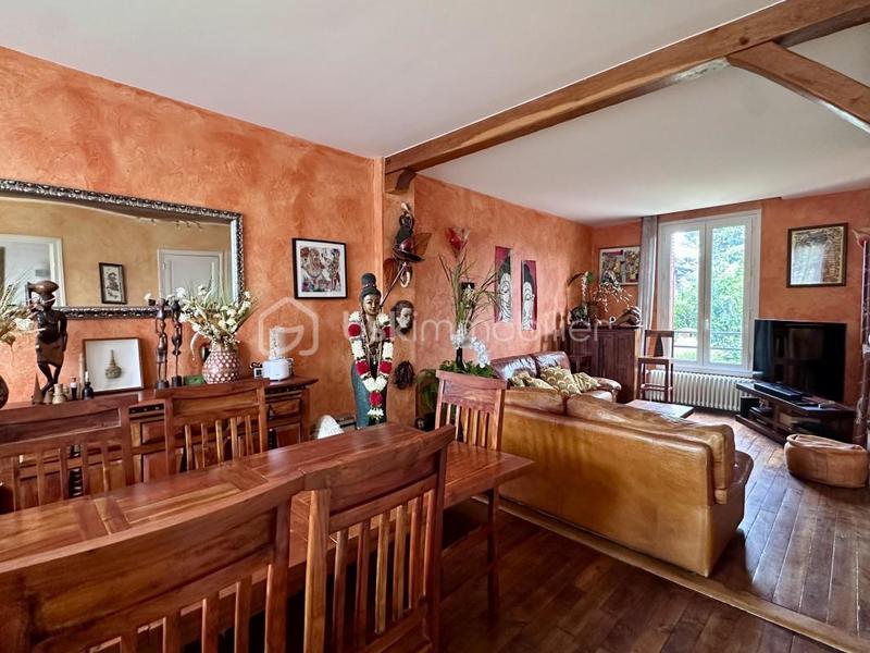 Maison - 92 m² - 5 pièces