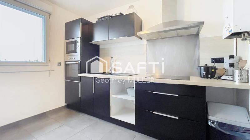 Appartement - 80 m² - 4 pièces