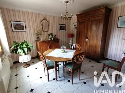 Maison - 102 m² - 6 pièces