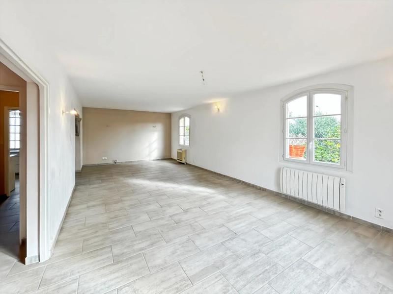 Maison - 165 m² - 6 pièces