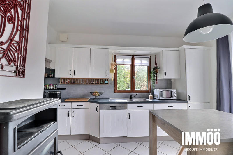Maison - 104 m² - 5 pièces