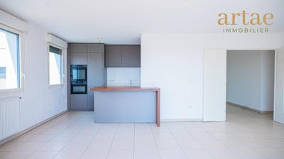 Appartement - 102 m² - 5 pièces