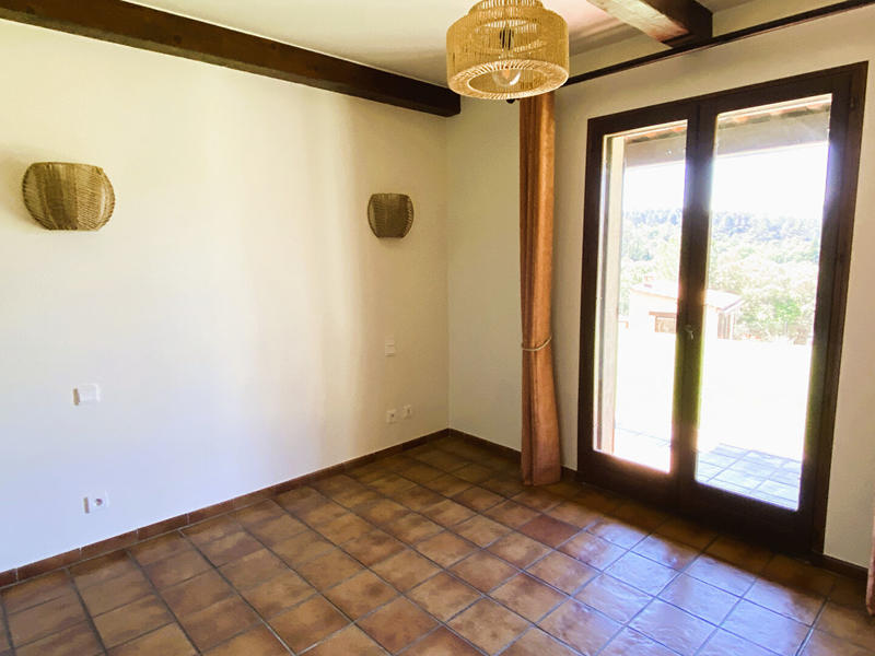 Villa - 145 m² - 5 pièces