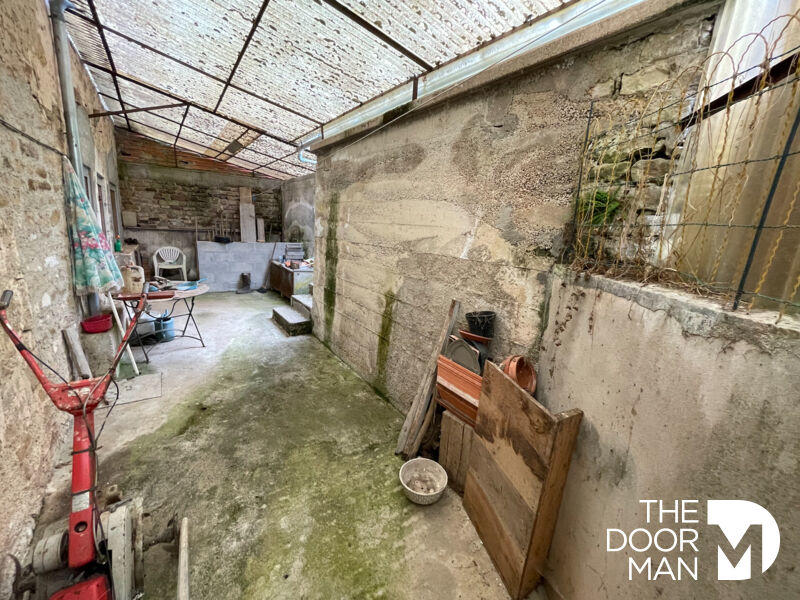 Maison - 93 m² - 4 pièces