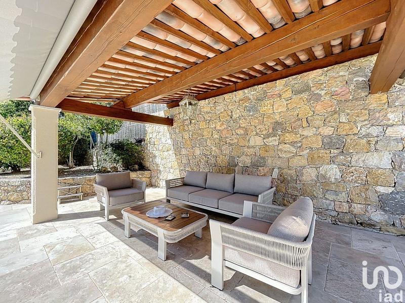 Maison - 160 m² - 5 pièces