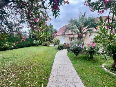 Maison - 127 m² - 6 pièces