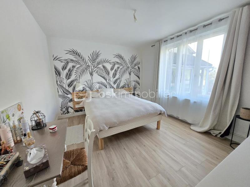 Maison - 135 m² - 6 pièces