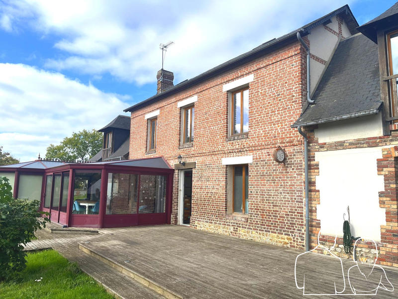 Maison ancienne - 175 m² - 6 pièces