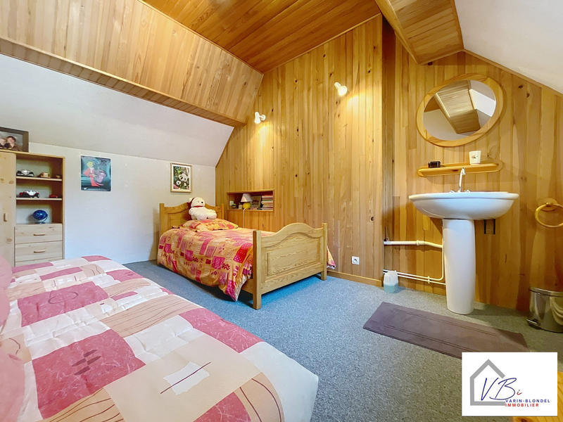 Maison - 128 m² - 5 pièces