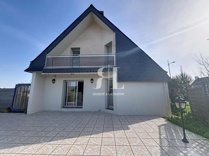 Maison - 111 m² - 6 pièces