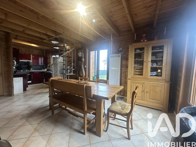 Maison - 85 m² - 4 pièces