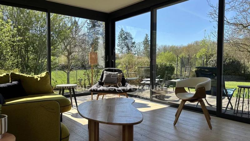 Maison - 190 m² - 8 pièces