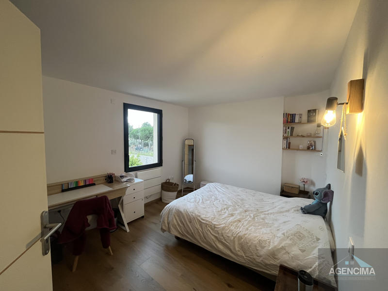 Maison - 190 m² - 9 pièces