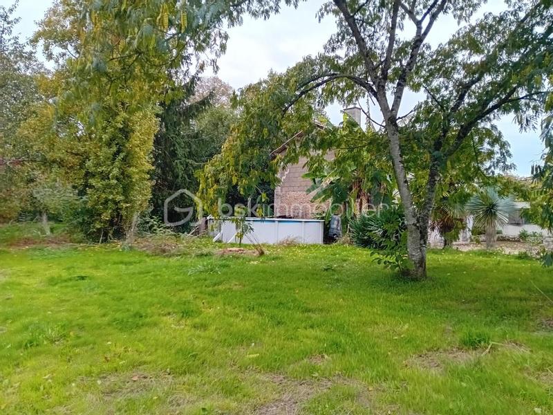 Propriété - 110 m² - 4 pièces