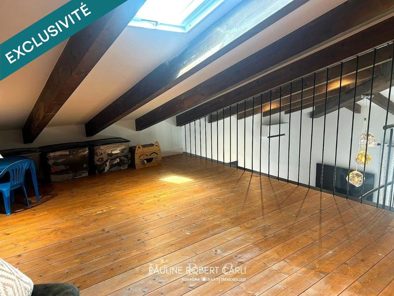 Appartement - 100 m² - 3 pièces