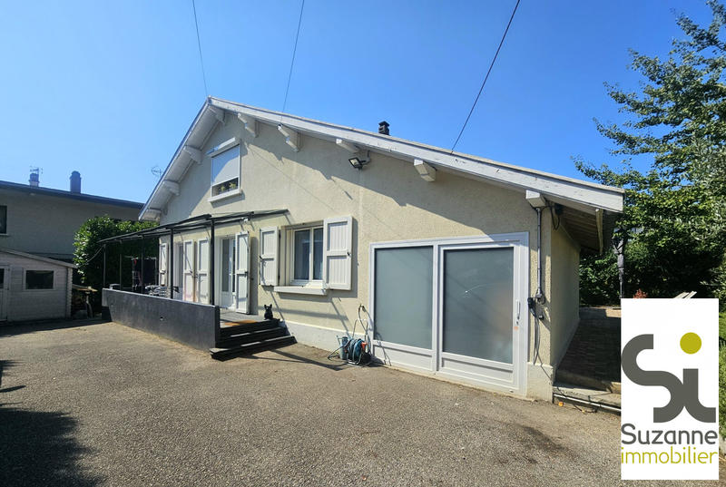 Maison - 138 m² - 6 pièces