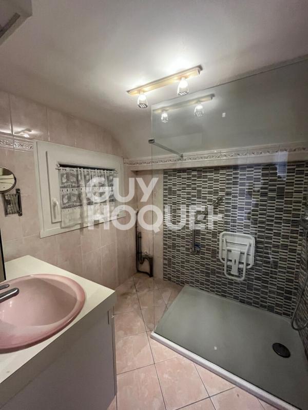 Maison - 141 m² - 5 pièces