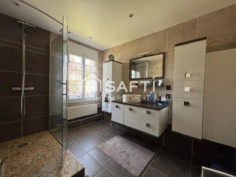 Maison - 139 m² - 6 pièces