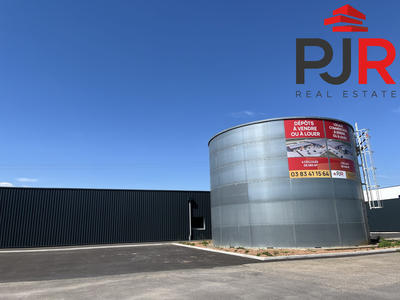 Local d'activités - 440 m²