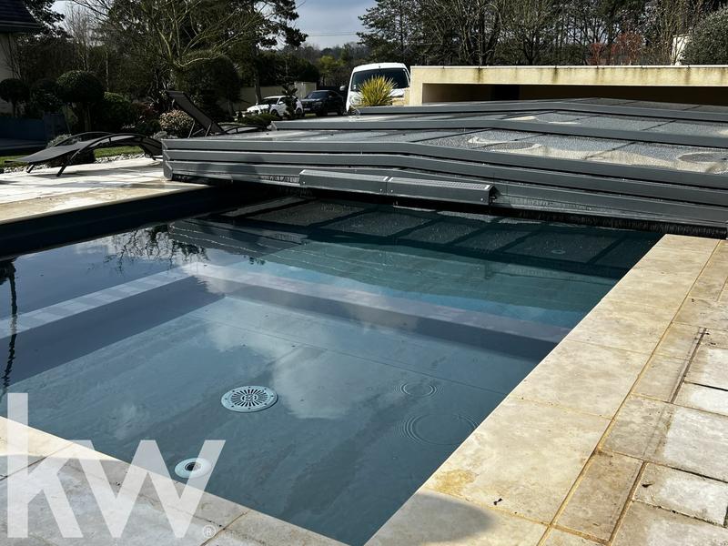 Demeure - 510 m² - 13 pièces