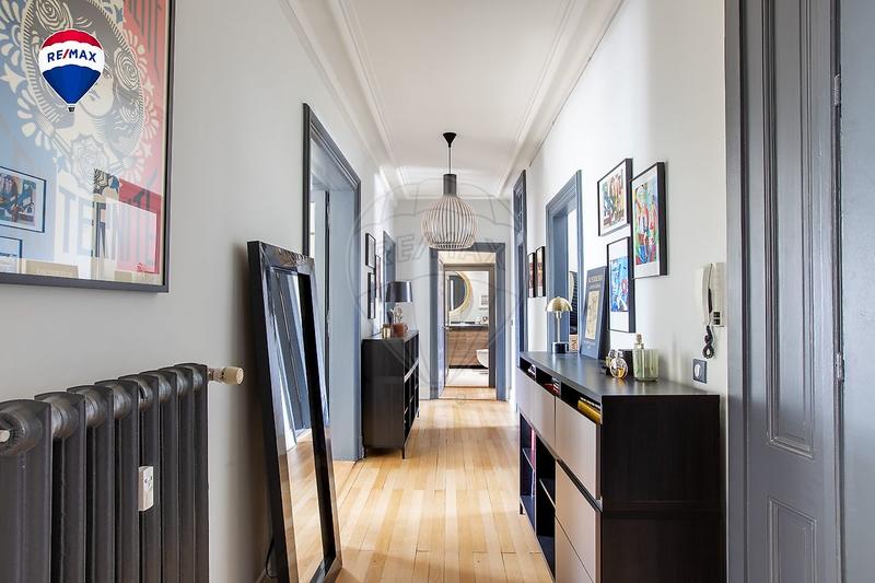 Appartement bourgeois - 149 m² - 5 pièces