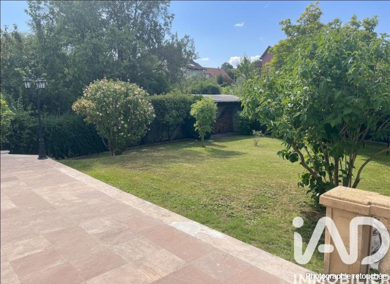 Maison - 187 m² - 7 pièces