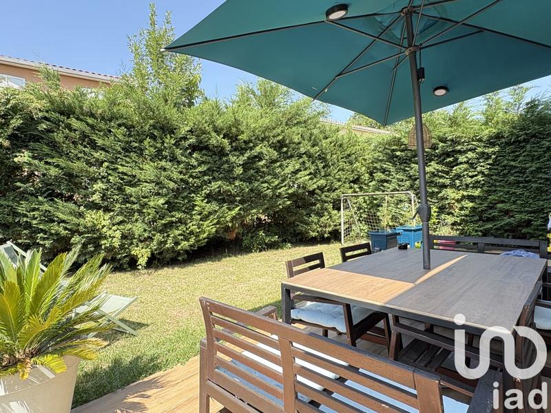 Maison - 93 m² - 4 pièces