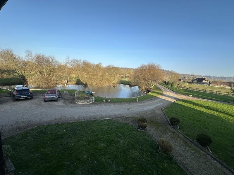 Maison - 471 m² - 14 pièces