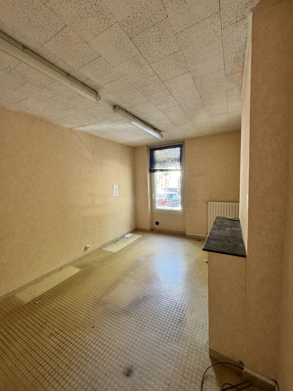 Maison - 145 m² - 8 pièces