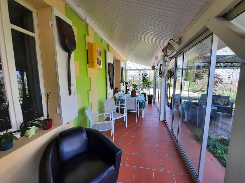 Maison - 179 m² - 7 pièces