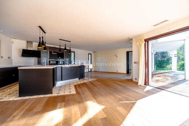 Villa - 120 m² - 4 pièces