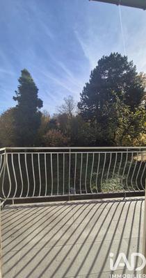 Maison - 180 m² - 9 pièces